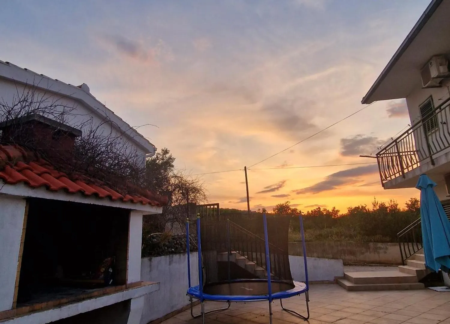 Holiday Home Nino With Private Pool Slatine 0*,  Kroatië