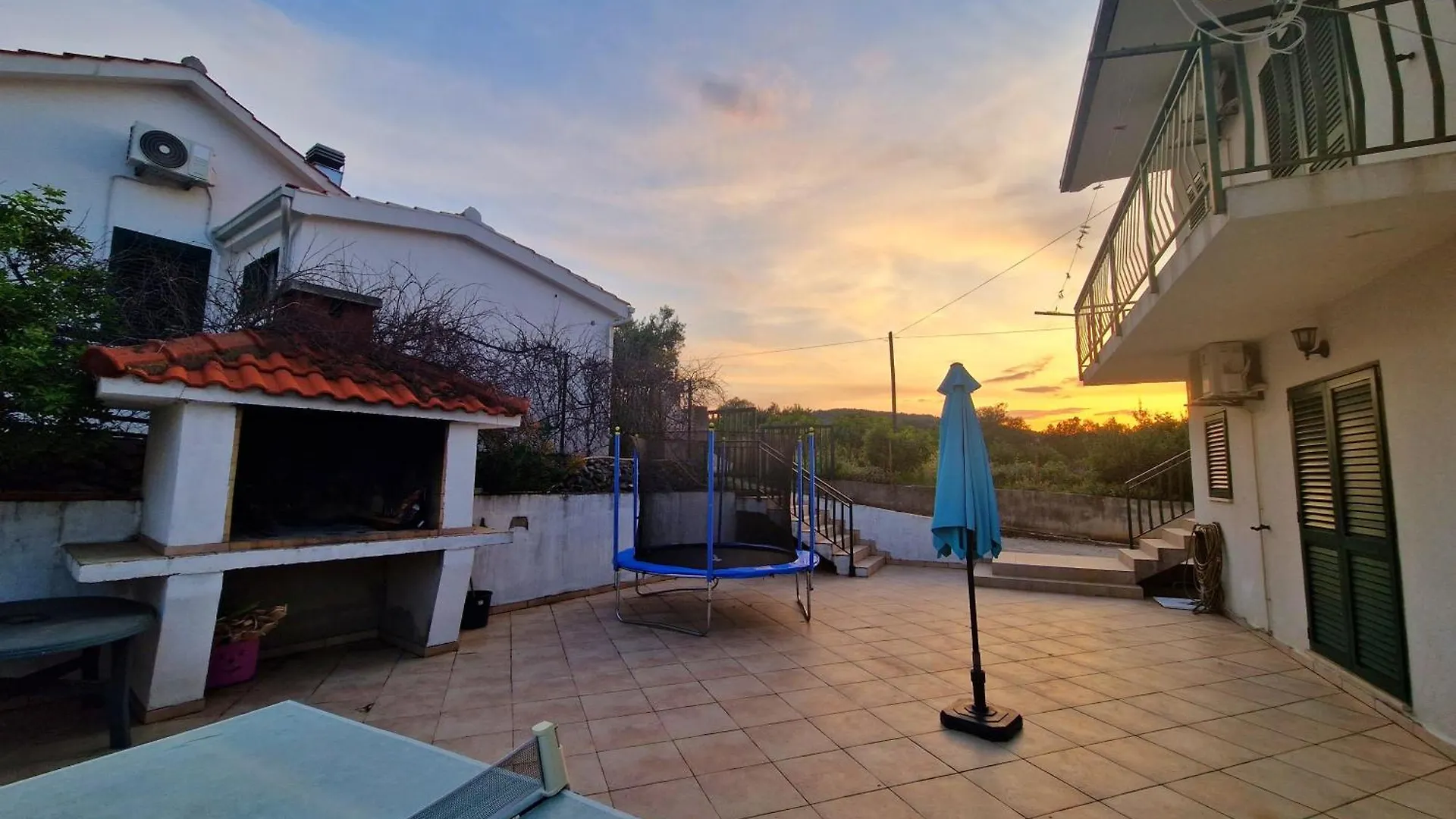 Holiday Home Nino With Private Pool Slatine Kroatië