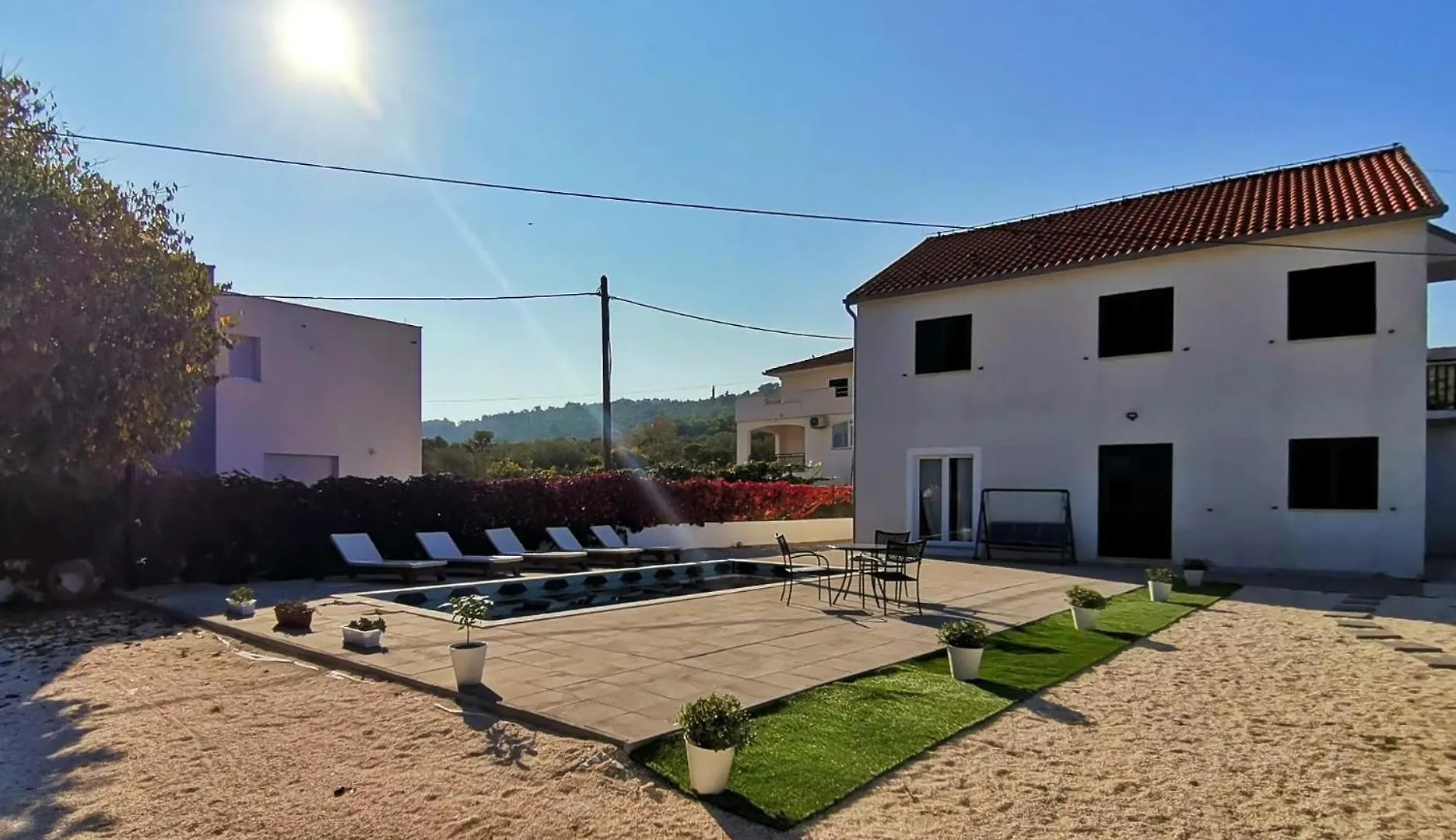 Holiday Home Nino With Private Pool Slatine Kroatië